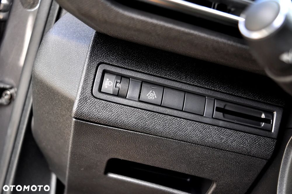 Peugeot 3008 BlueHDi 130 Stop & Start EAT8 Allure Business-Paket - 31