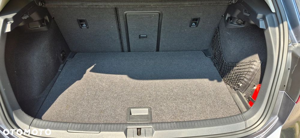 Volkswagen Golf 2.0 TDI SCR DSG Highline - 11