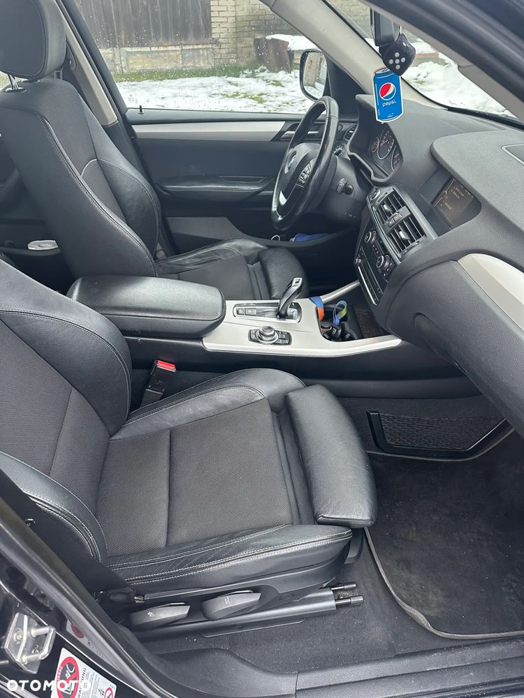 BMW X3 xDrive20d - 8