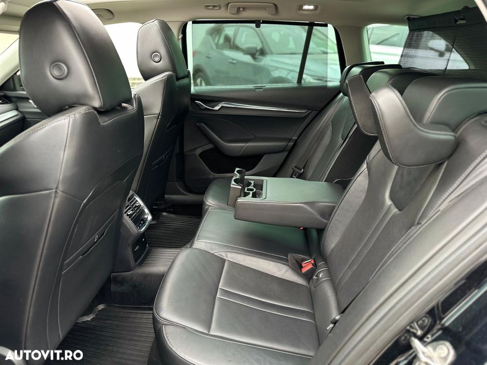 Skoda Octavia 2.0 TDI DSG Style - 17