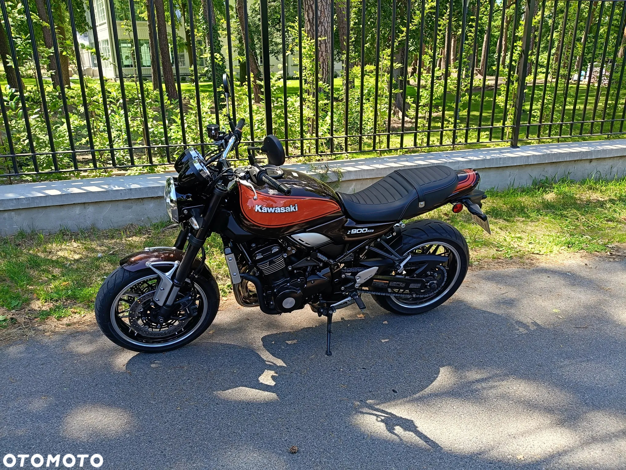 Kawasaki Z 900 RS - 2
