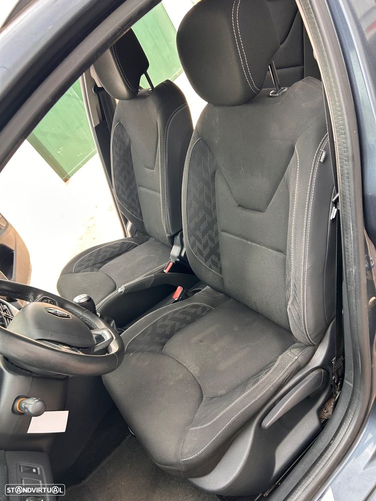Renault Clio 0.9 TCe Limited Edition - 9