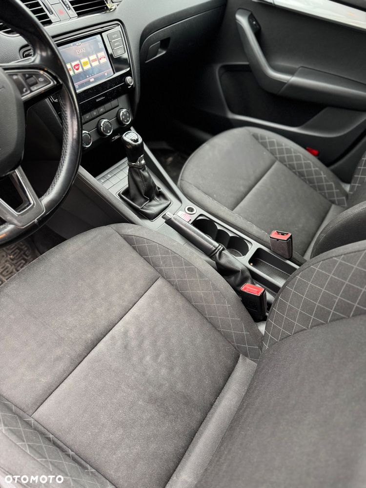 Skoda Octavia 1.6 TDI Ambition - 7