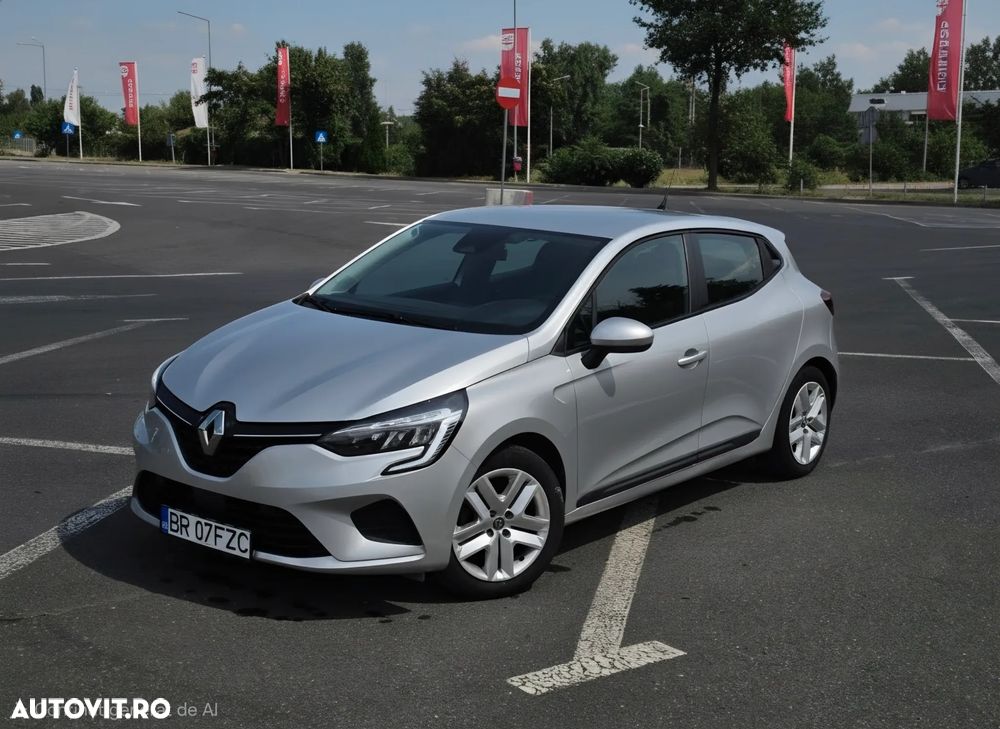 Renault Clio E-TECH Full 145 EVOLUTION - 1