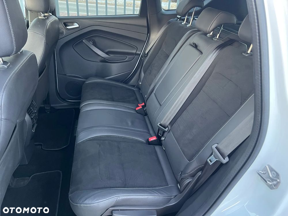 Ford Kuga 1.5 EcoBoost 4x4 ST-Line - 13