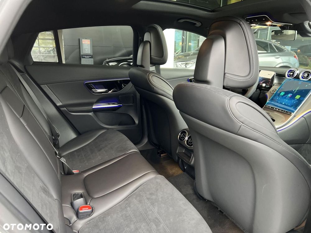 Mercedes-Benz GLC - 14