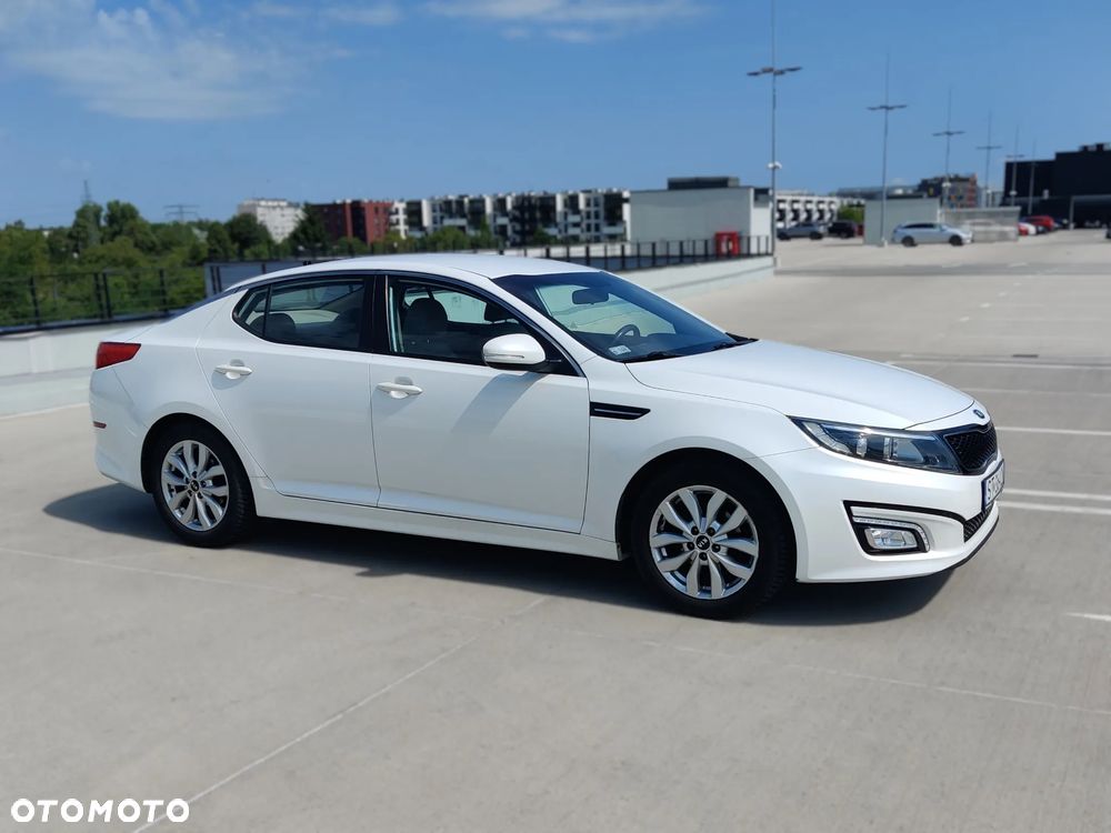 Kia Optima - 1