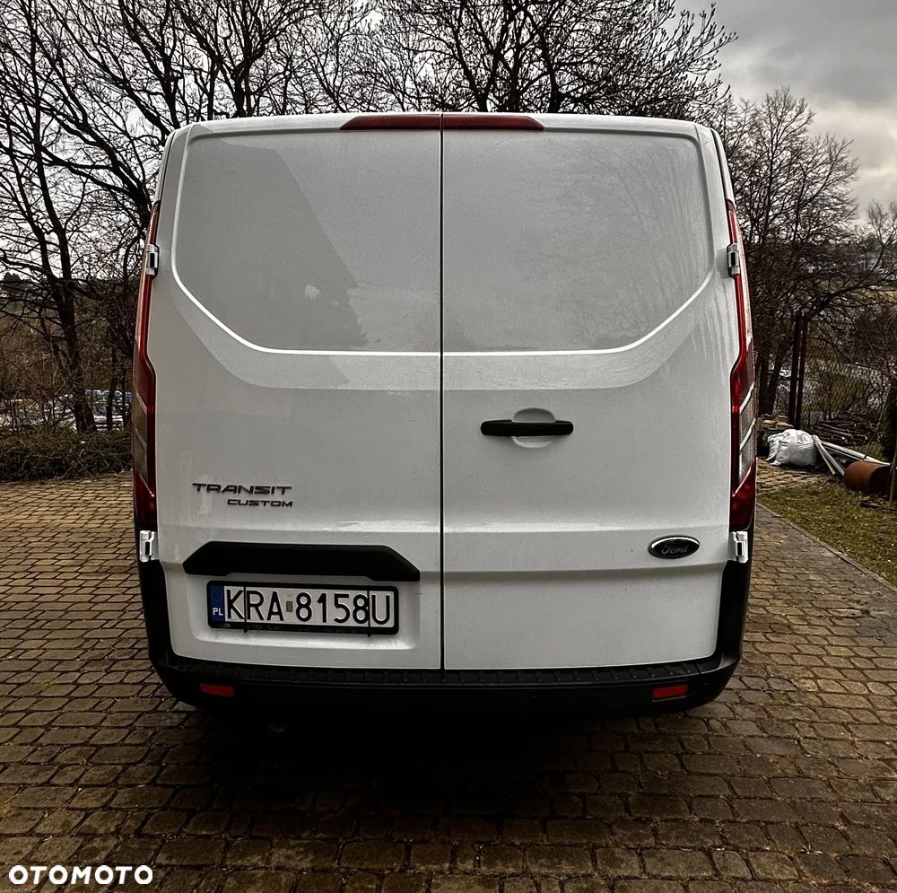 Ford TRANSIT CUSTOM - 4