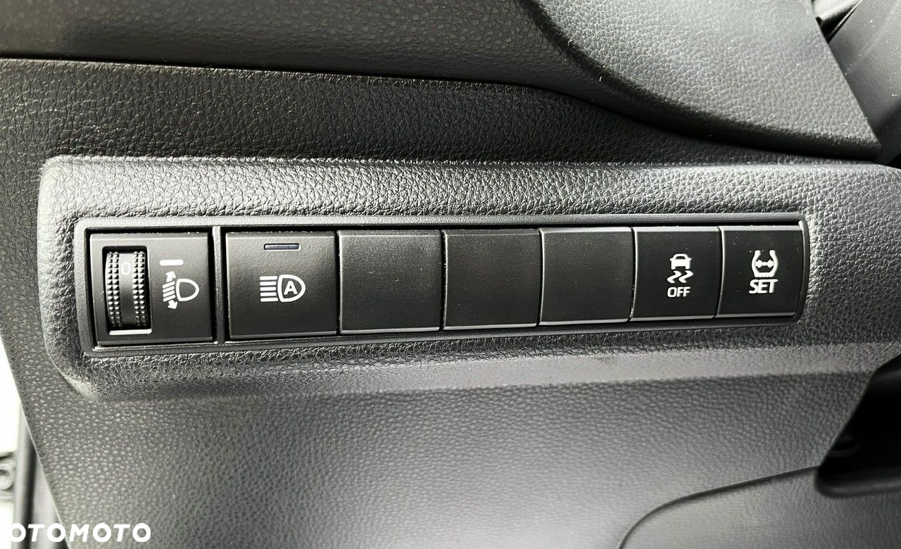 Toyota Corolla - 27
