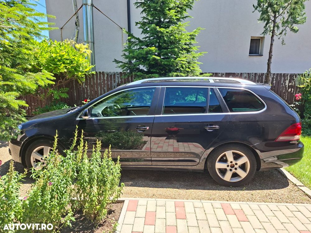 Volkswagen Golf 2.0 TDI Comfortline DSG - 2