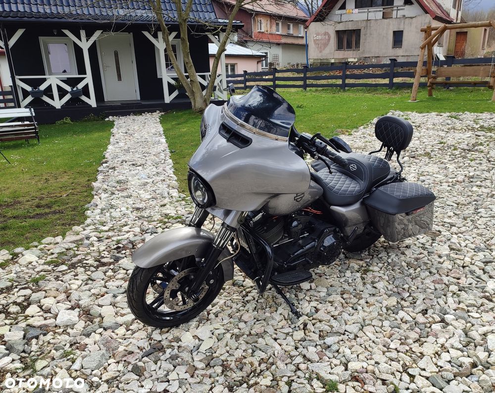 Harley-Davidson Touring Ultra Limited - 5