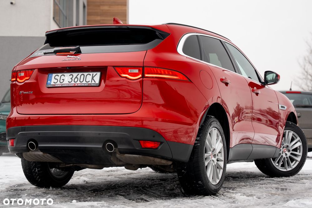 Jaguar F-Pace 25d AWD Prestige - 12