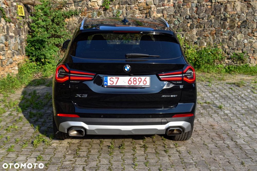 BMW X3 xDrive30i xLine - 4