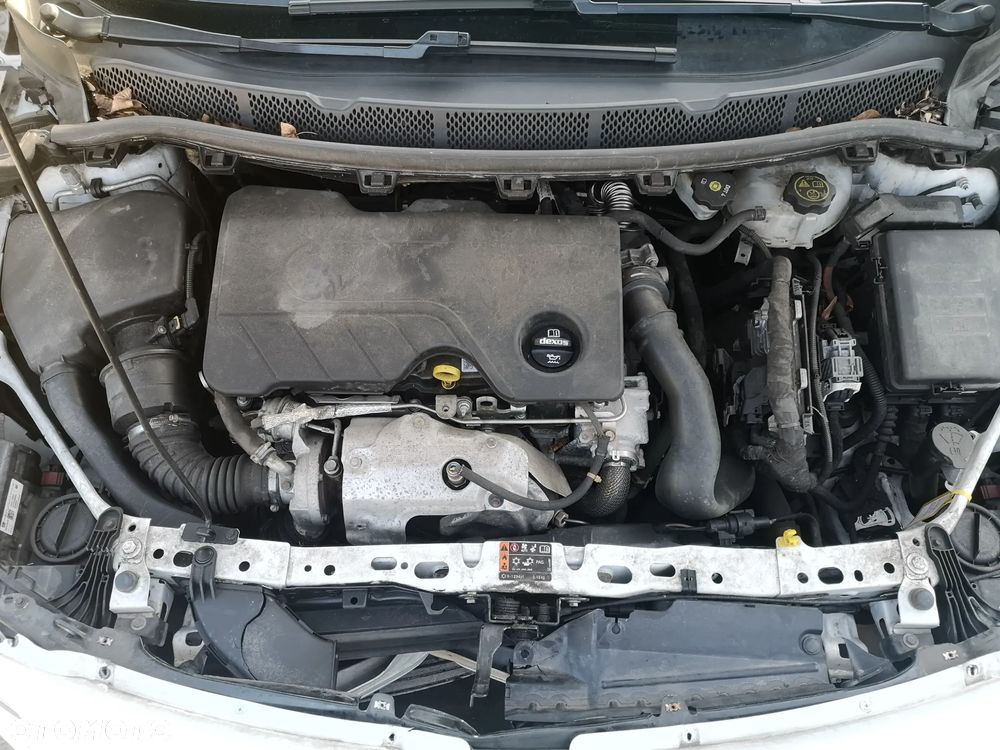 Opel Astra 1.6 D (CDTI) Innovation - 15