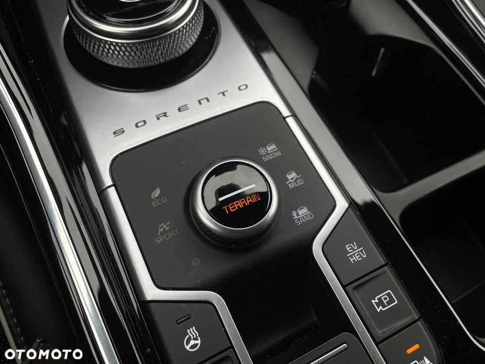Kia Sorento - 38