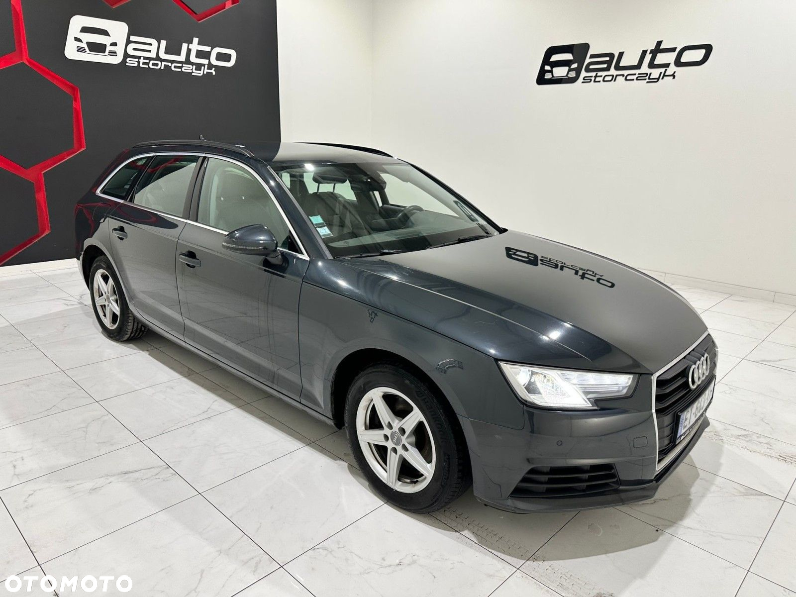 Audi A4 - 4