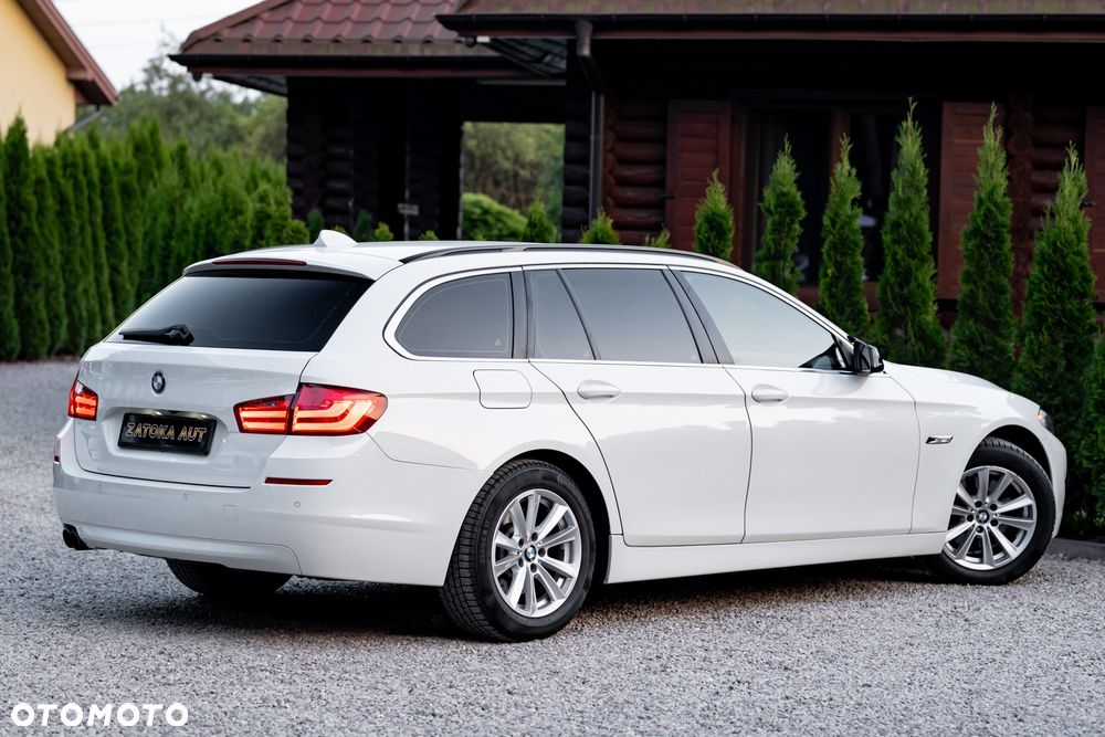 BMW Seria 5 520d Sport-Aut - 15