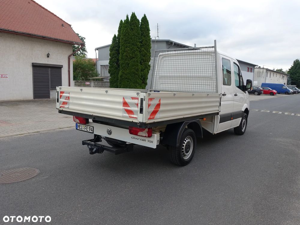 Volkswagen CRAFTER DOKA KLIMA ZADBANY SERWISOWANY Z NIEMIEC GOTOWY PRACY - 3