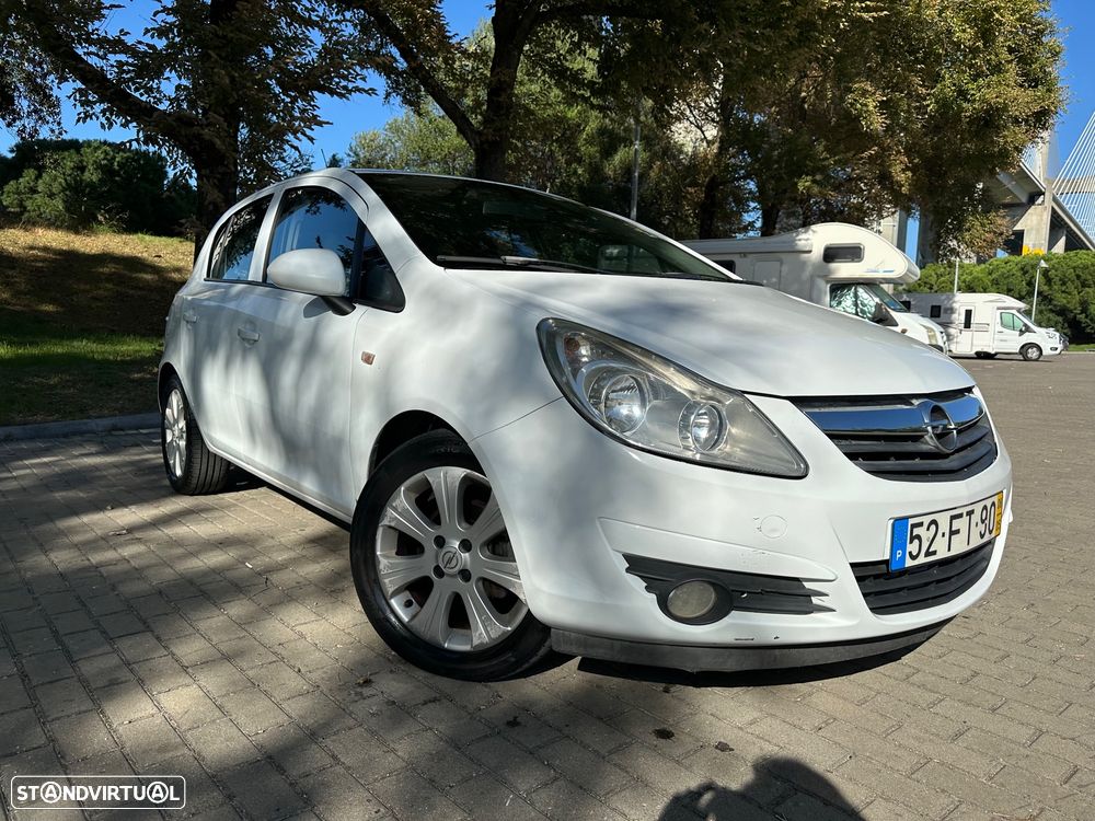 Opel Corsa 1.3 CDTI Enjoy EcoFLEX - 3