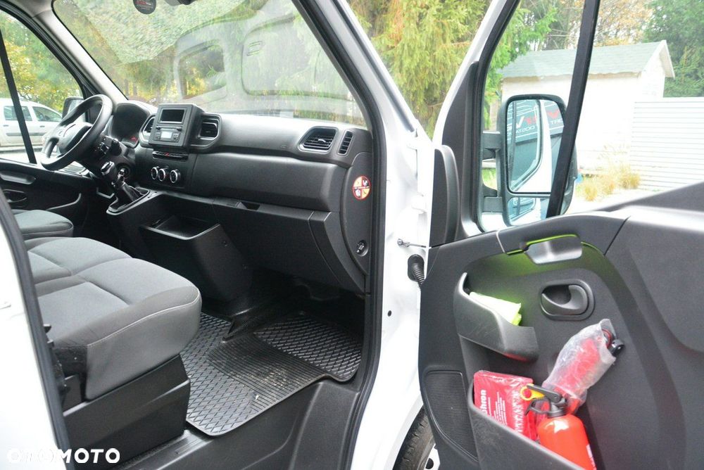 Renault Master - 9
