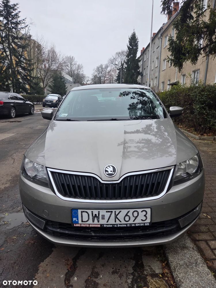 Skoda RAPID Spb 1.2 TSI Style - 12