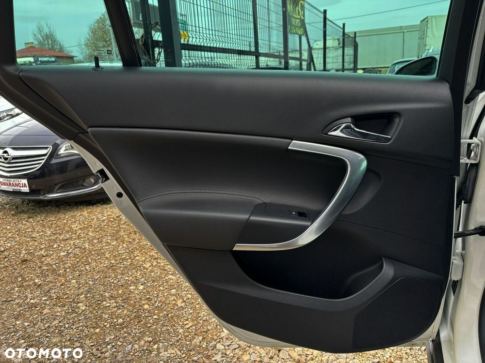 Opel Insignia 2.0 CDTI 4x4 ecoFLEX - 21