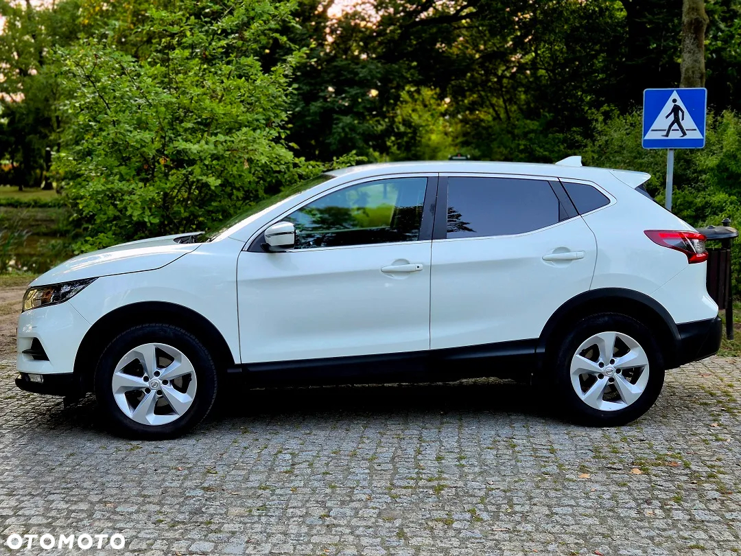 Nissan Qashqai 1.6 DIG-T N-Connecta - 9
