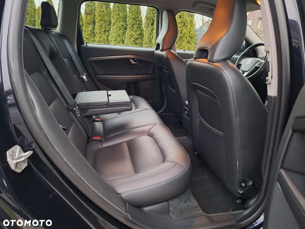 Volvo V70 D3 Momentum - 27