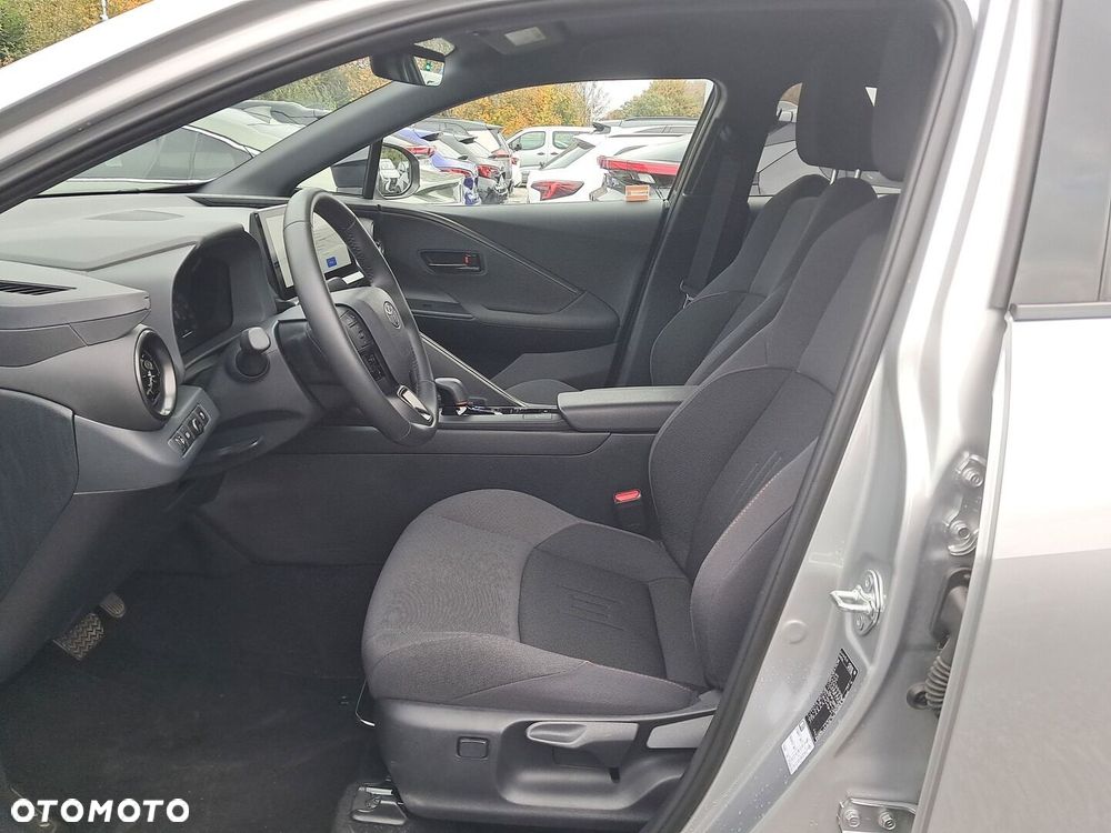 Toyota C-HR 2025