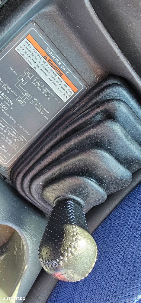 Suzuki Grand Vitara 2.0 Comfort Style - 22