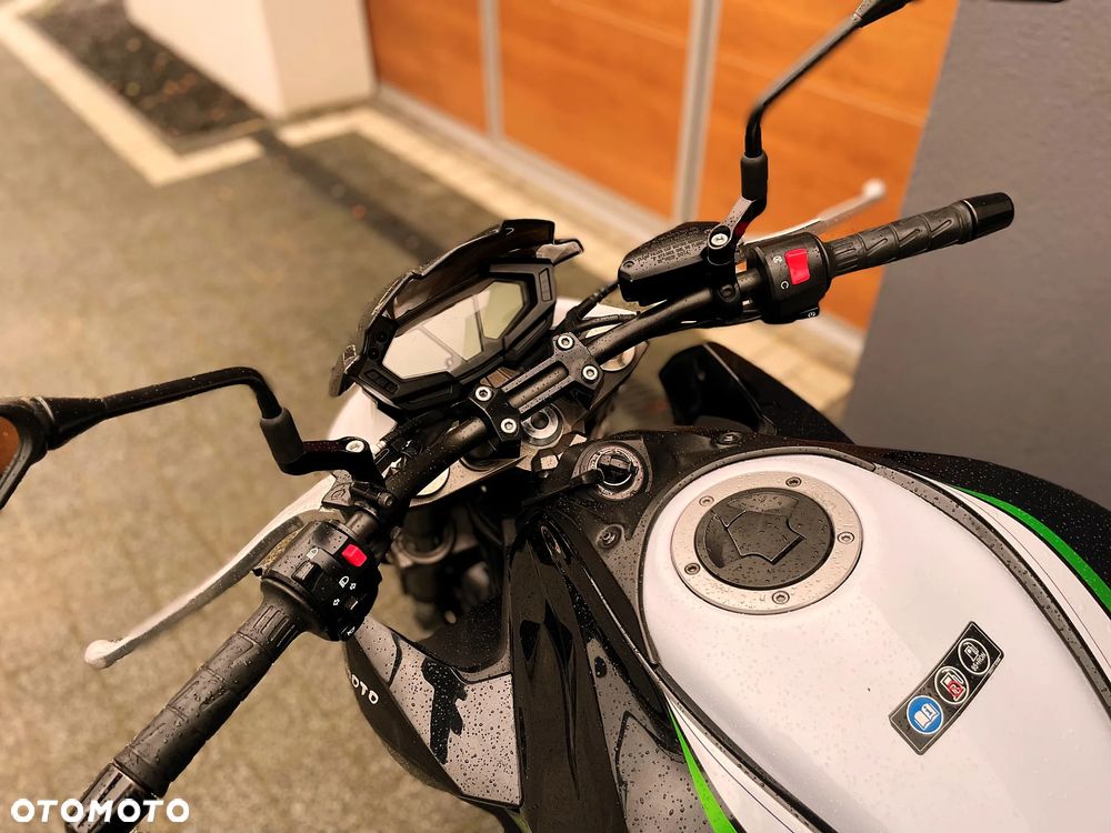 Kawasaki Z - 7