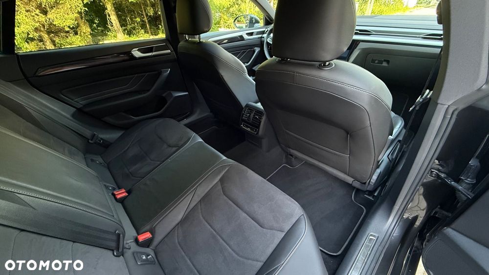 Volkswagen Arteon 2.0 TSI R-Line DSG - 19