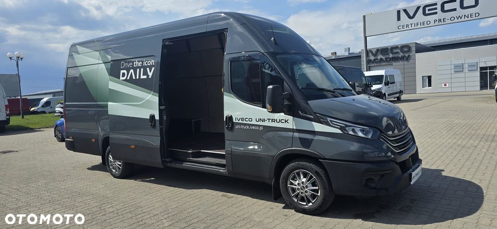 Iveco W CENIE PRZEGLĄDY EKSPOATACYJNE 4 LATA lub 300 000 km !!! - 11