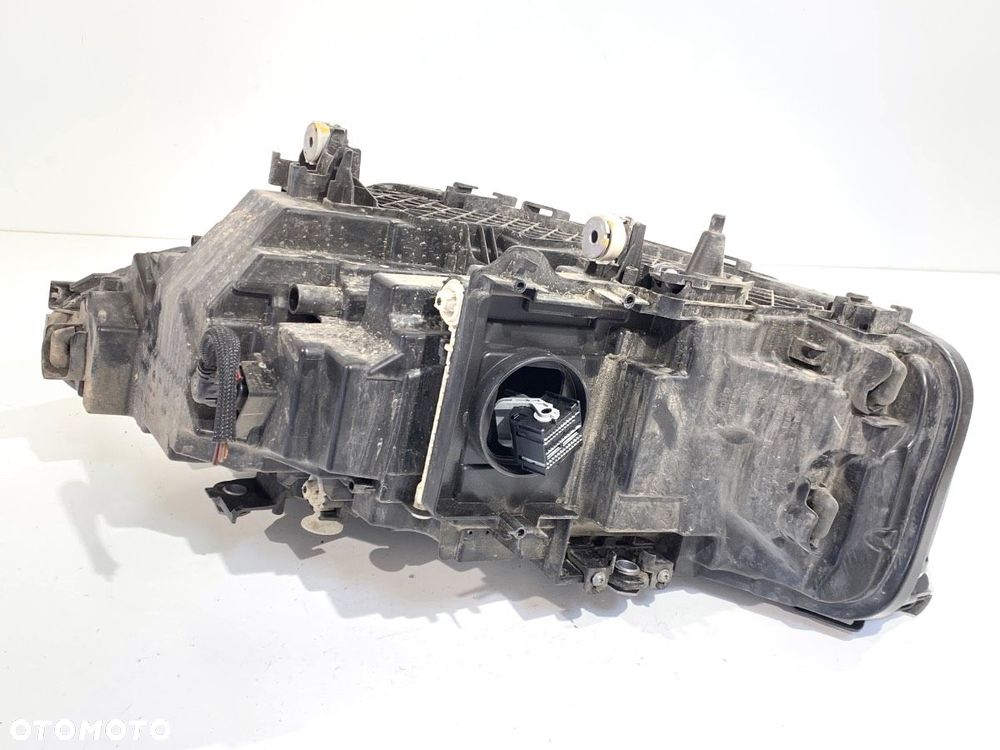 REFLEKTOR PRAWY PRZÓD LED  BMW 5 (G30, F90) 2016 - 2022 520 d xDrive 140 kW [190 KM] olej napędowy - 4