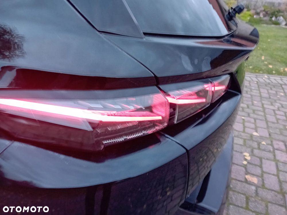 Peugeot 308 SW Plug-In Hybrid 225 e-EAT8 GT - 27