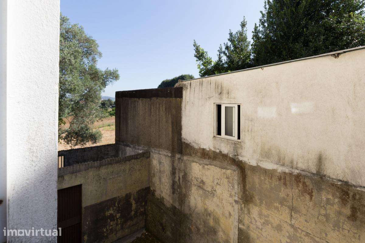 Quarto - localizado em Valongo Porto - Grande imagem: 5/20
