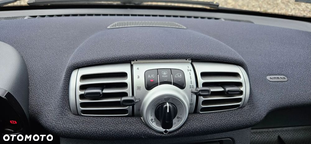 Smart Fortwo - 25