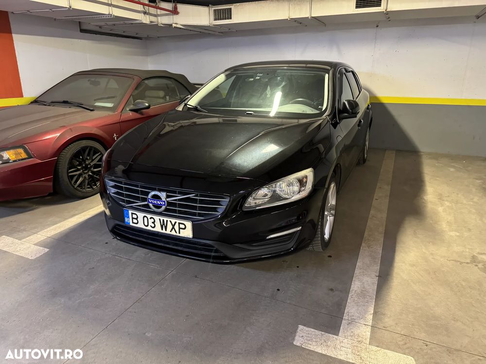 Volvo V60 D6 Twin Engine Geartronic Momentum - 3