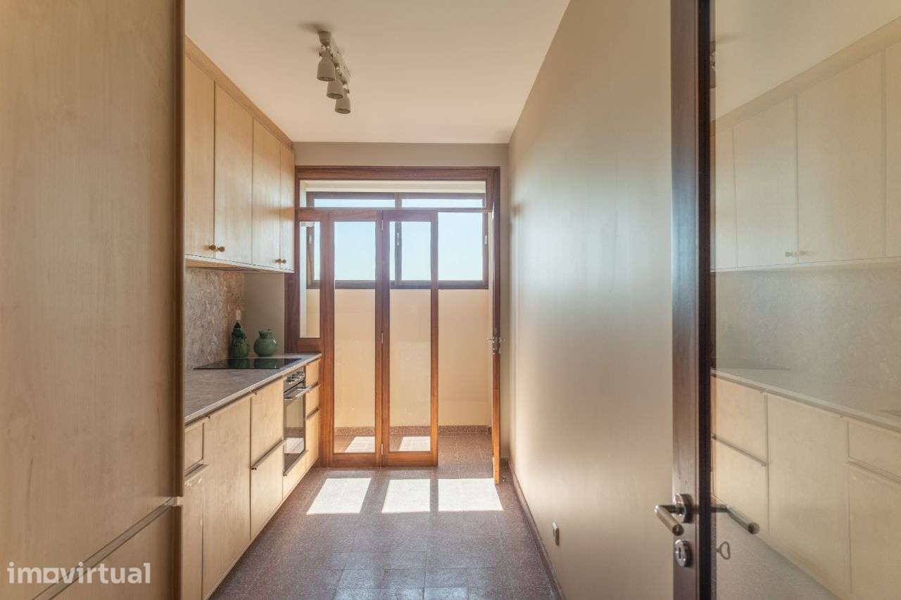 Apartamento T4 Torres Pasteleira - Grande imagem: 4/11