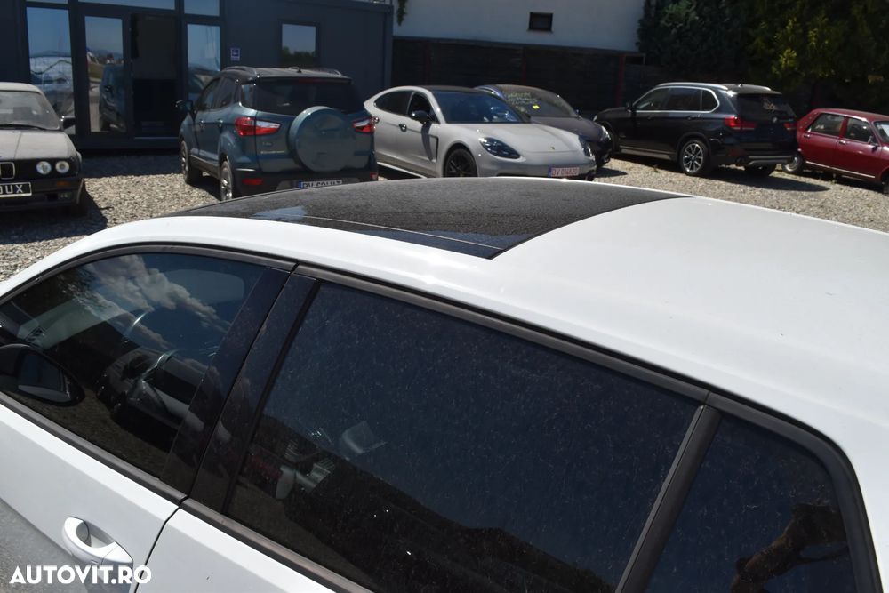 Volkswagen Golf - 13