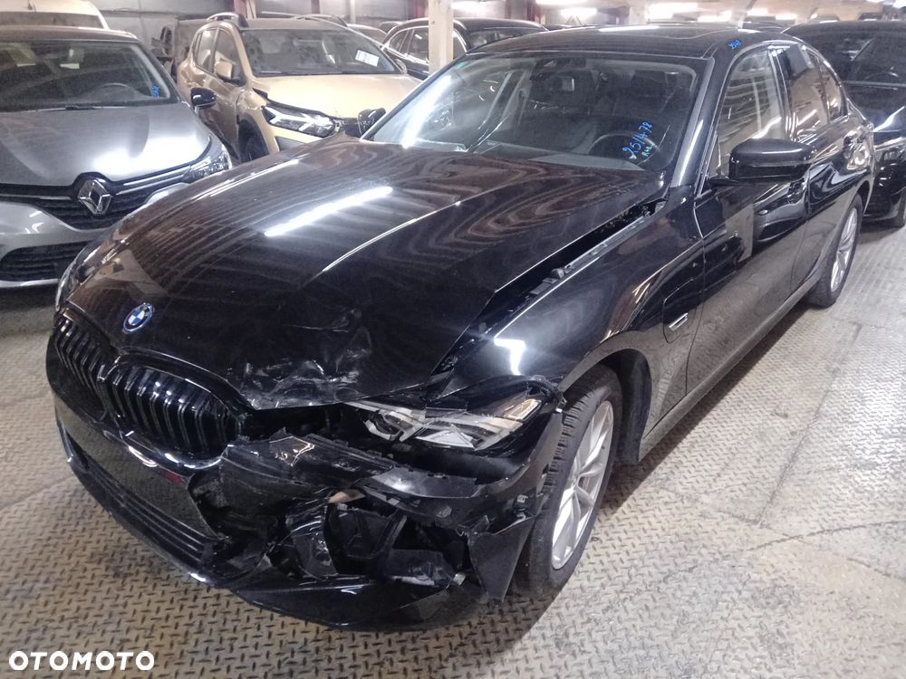 BMW Seria 3 320e Luxury Line sport - 2