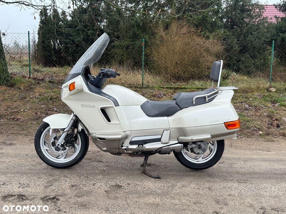 Honda PC - 26