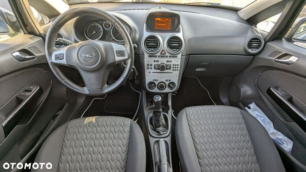 Opel Corsa - 17