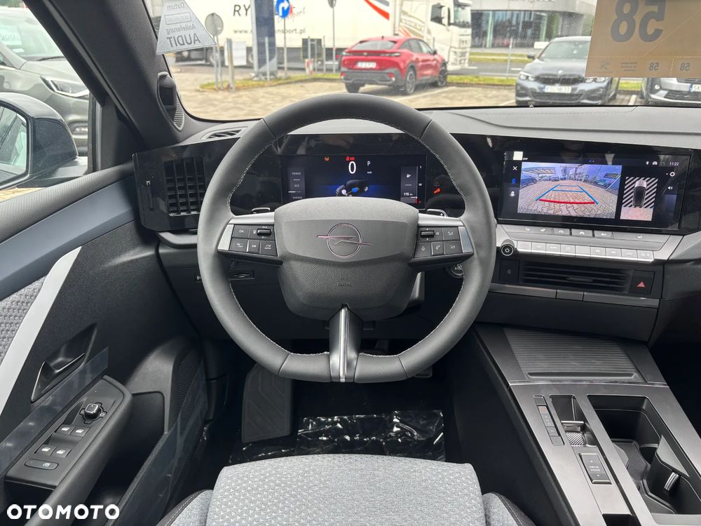 Opel Astra 1.2 T mHEV Business Edition eDTC - 12