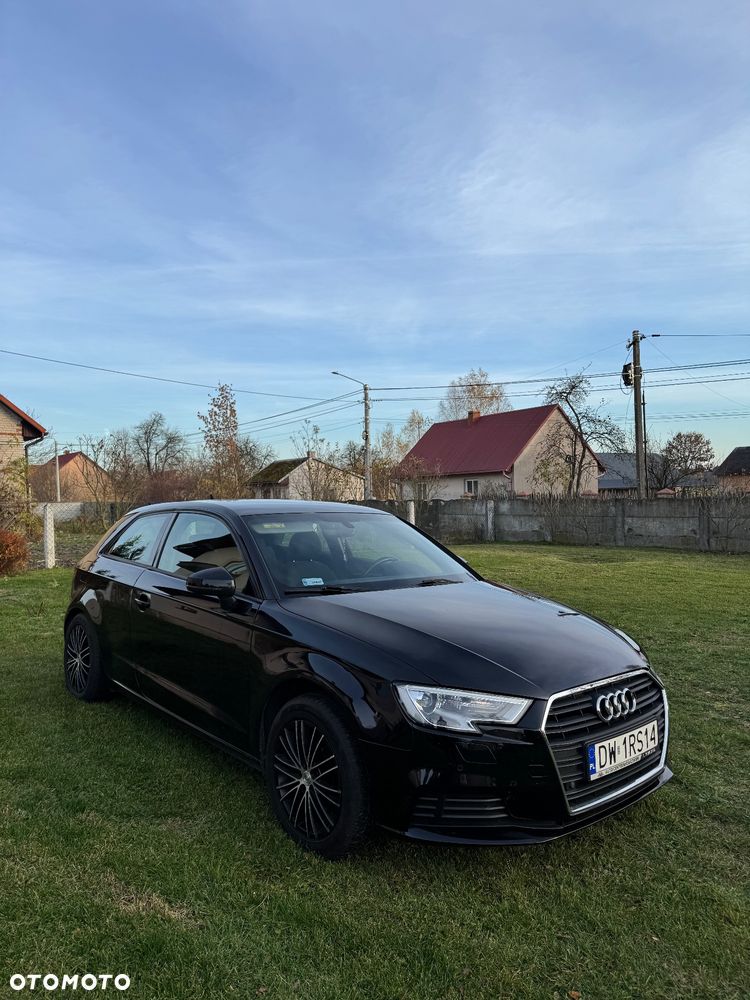 Audi A3 3-drzwiowe 1.4 TFSI cylinder on demand ultra - 1