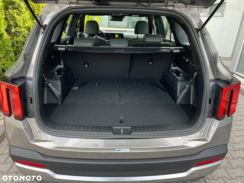 Kia Sorento 1.6 T-GDI HEV L 7os - 17