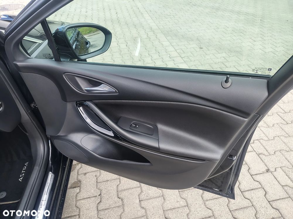 Opel Astra 1.4 Turbo Start/Stop Business - 18