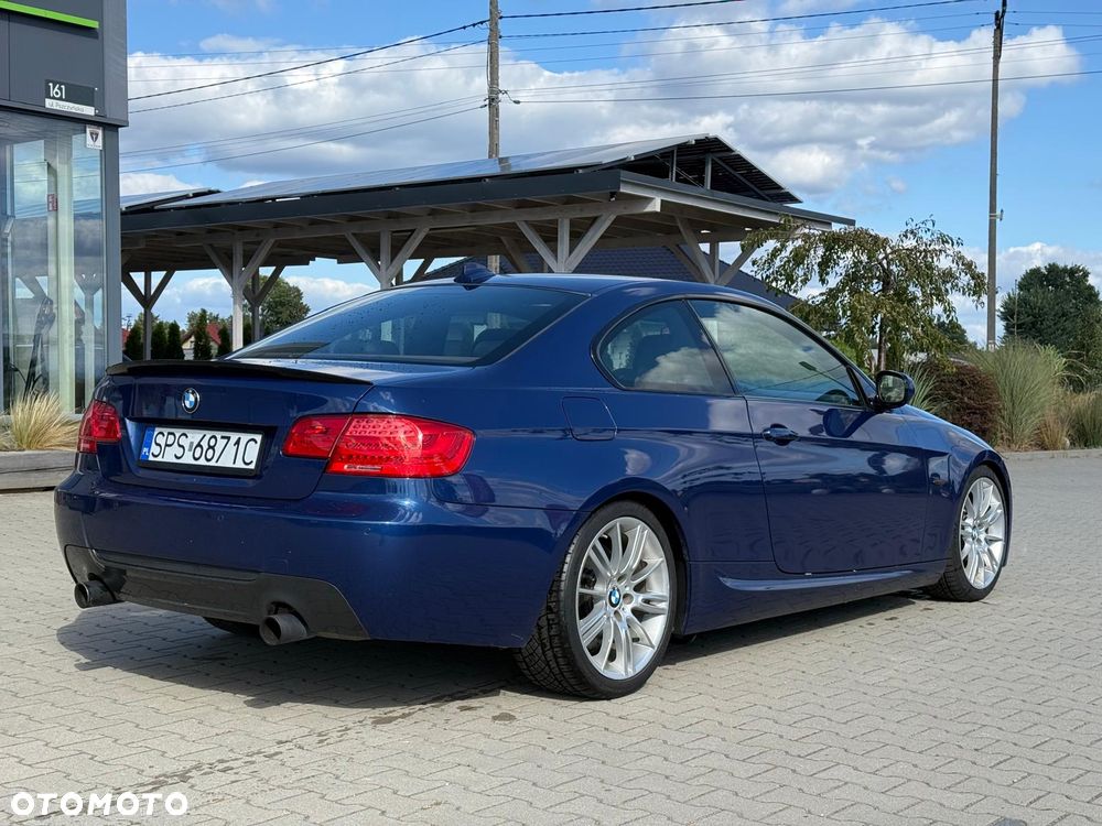 BMW Seria 3 335i xDrive M Sport Edition - 14