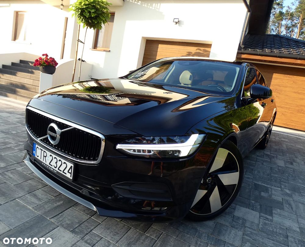 Volvo S90 D4 SCR Momentum Pro - 33