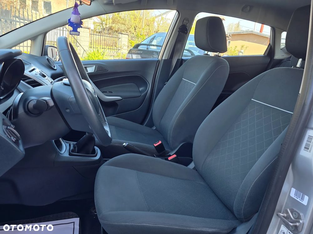 Ford Fiesta 1.25 Champions Edition - 25